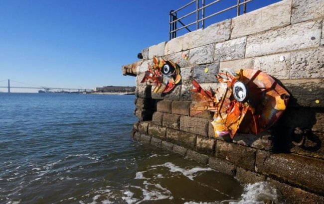 Граффити-скульптуры из мусора