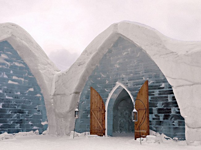 8 удивительных ледовых отелей мира