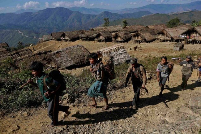 Как живут в Мьянме былые «охотники за головами»