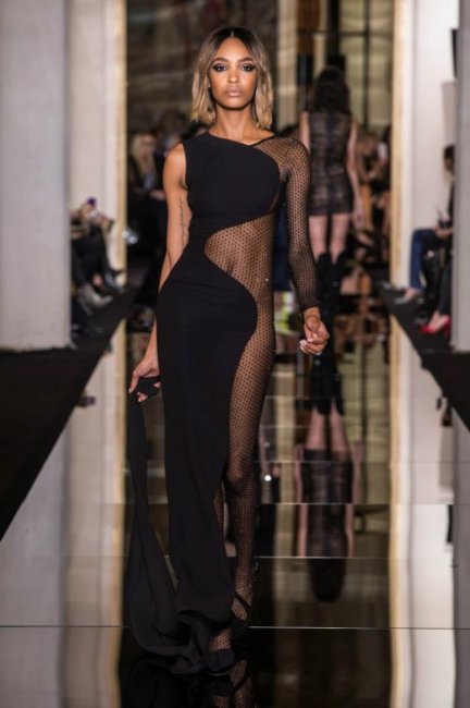 Неделя высокой моды в Париже: Atelier Versace весна-лето 2015