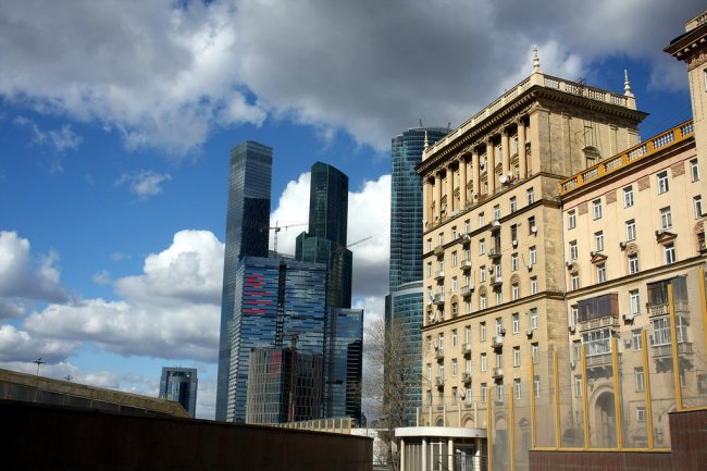 Москва контрастная: смешение архитектурных стилей города