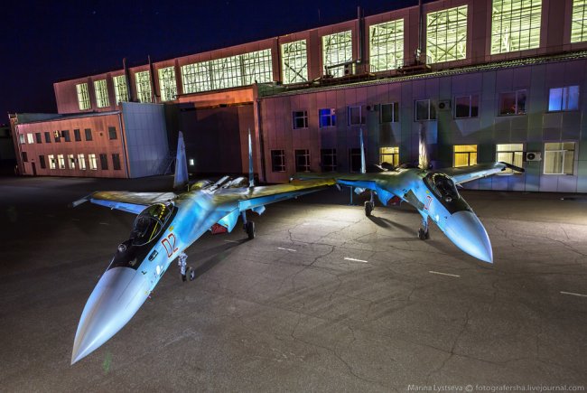 Как производят истребители Су-35