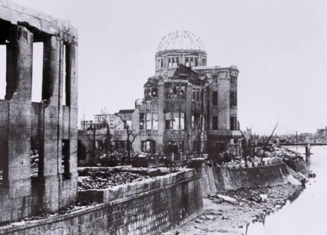 Хиросима после бомбардировки и спустя 70 лет