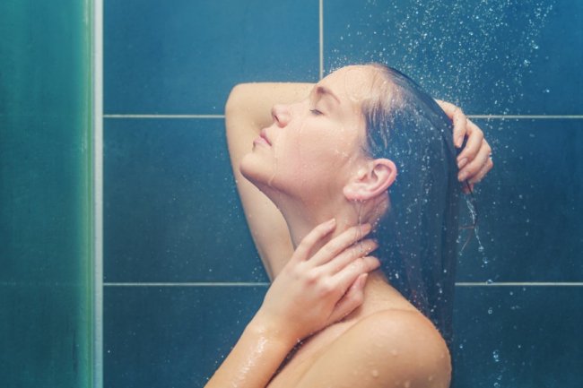 Ученые выяснили, в какое время лучше всего принимать душ и почему