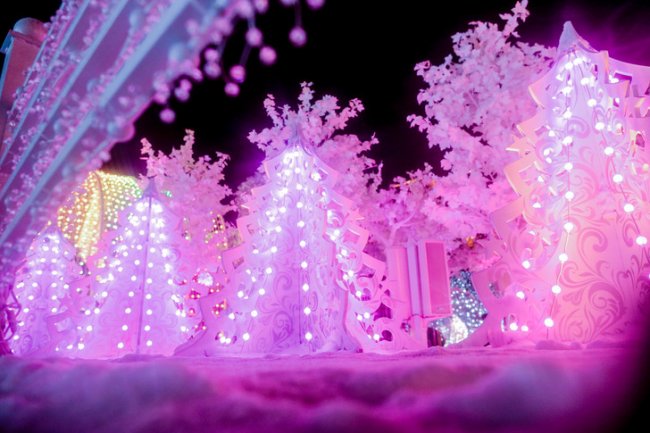 Балеты на льду, сказочные представления и более 400 светоинсталляций
