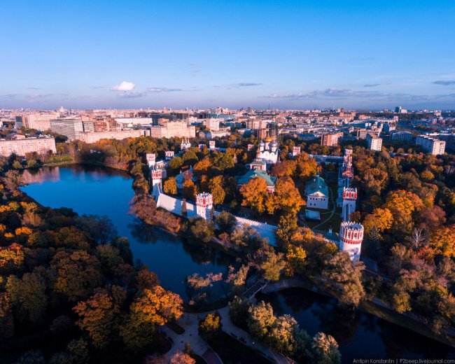 Фотограф полгода снимал Москву с коптера