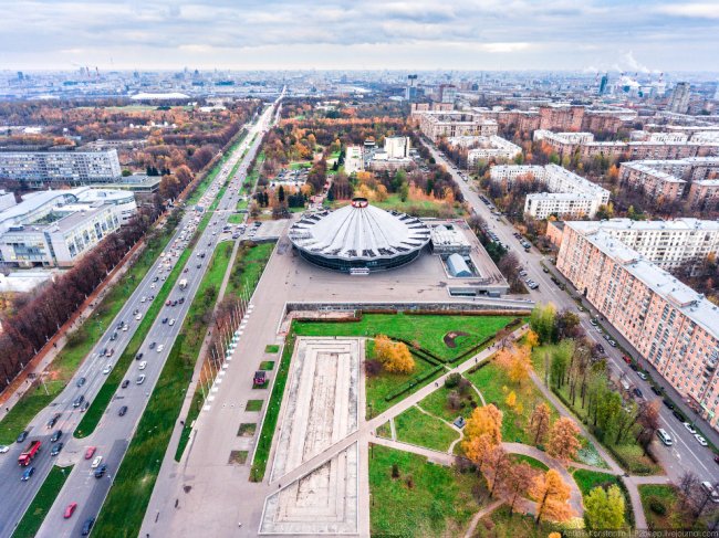 Фотограф полгода снимал Москву с коптера