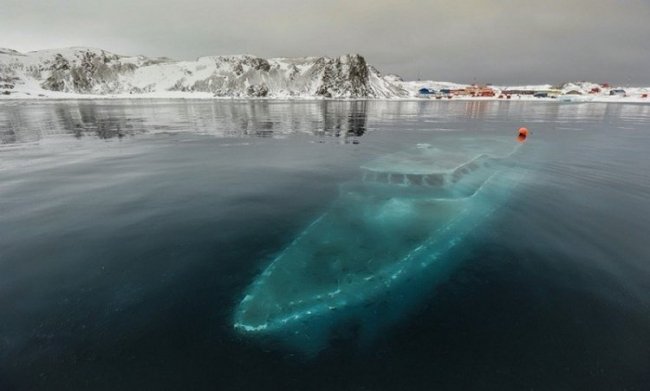Спасение корабля-призрака в Антарктиде