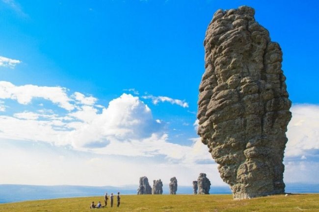 Невероятные столбы – достопримечательности, которые можно увидеть в России