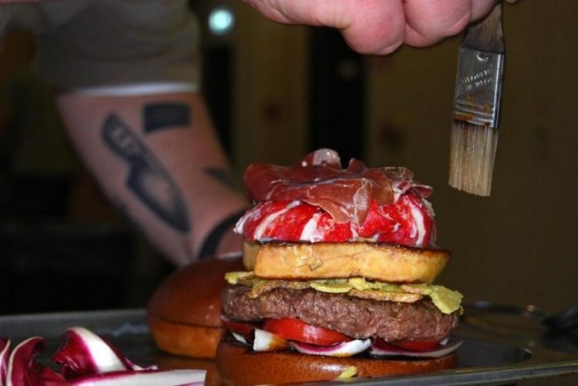 Самый дорогой в мире гамбургер за €2050