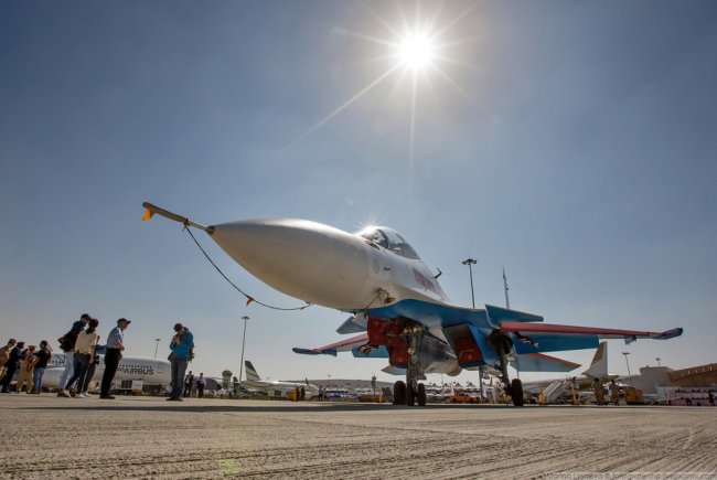«Русские Витязи» на авиационно-космической выставке Dubai Airshow 2017