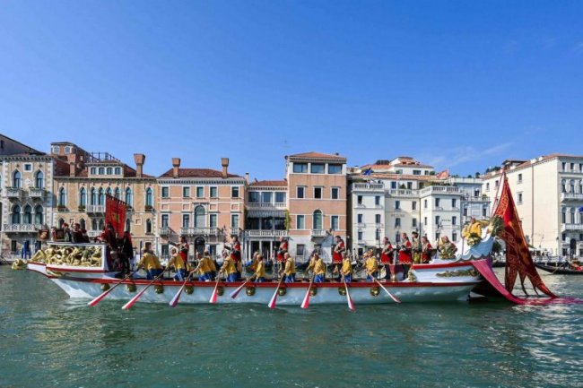 Ежегодная Историческая Регата в Венеции