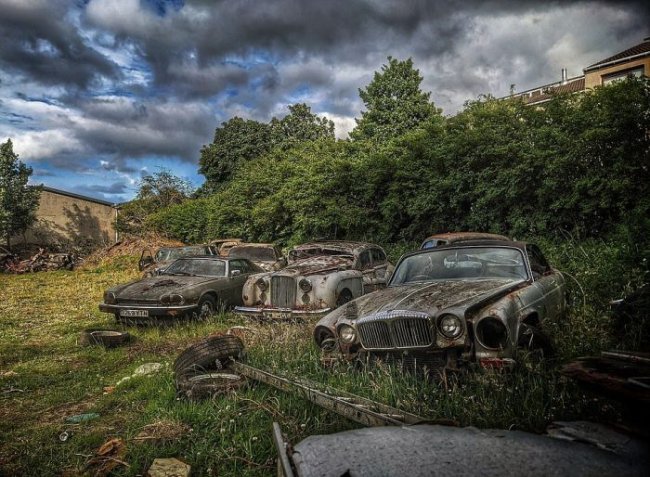 Городской исследователь обнаружил загадочное кладбище классических автомобилей в Шотландии
