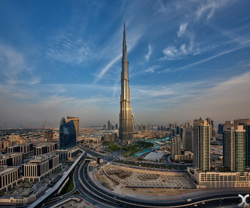 Дубайские видео. Бурдж Халифа. Эмират Дубай. Дубай шахри. Бурдж Халифа 124 этаж высота.