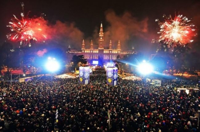 Города для встречи Нового года (10 фото)