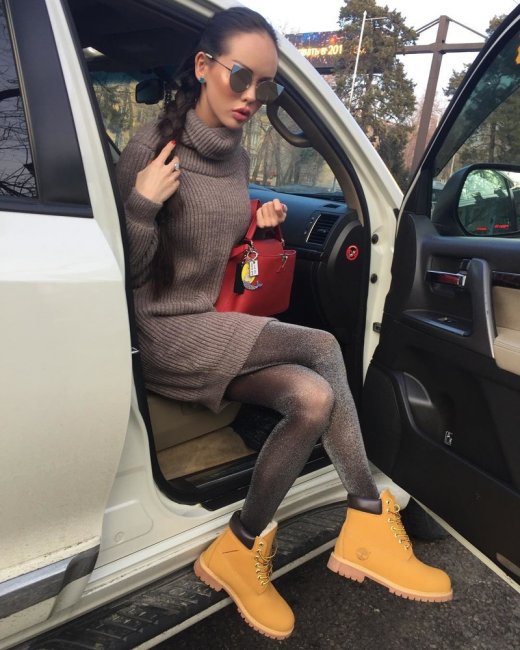 Динара Рахимбаева — казахстанская «Барби», которую раскритиковали за фотосессию в белье