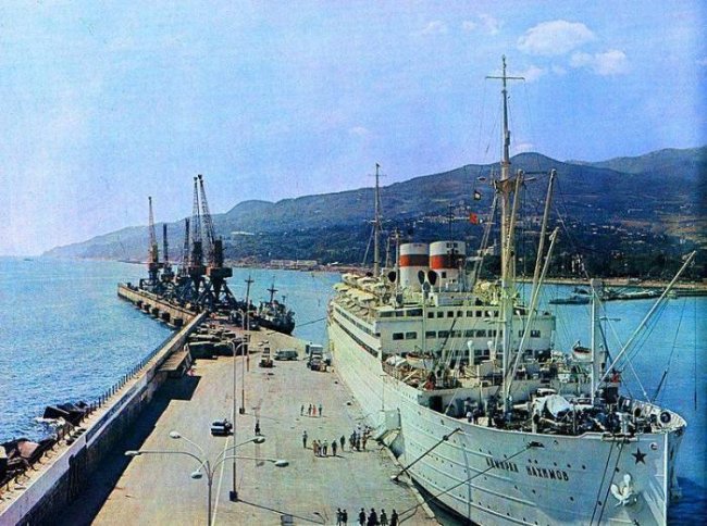 Советский «Титаник»: тайны крушения круизного лайнера «Адмирал Нахимов»