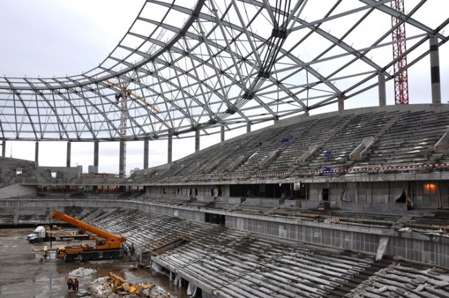 Стадион Динамо: монтаж чешуи, лифтов и эскалаторов 12 фото+видео
