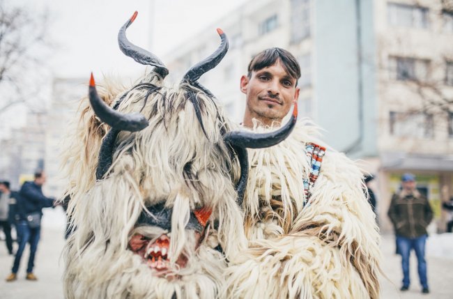 Кукер — новогодний ритуал в Болгарии