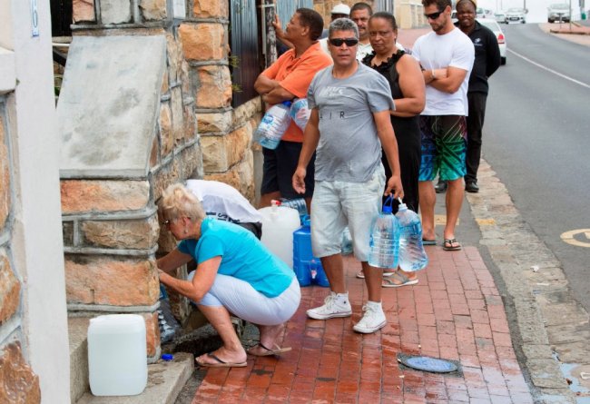 «День Ноль». Кейптаун – первый большой город, который может оказаться без воды